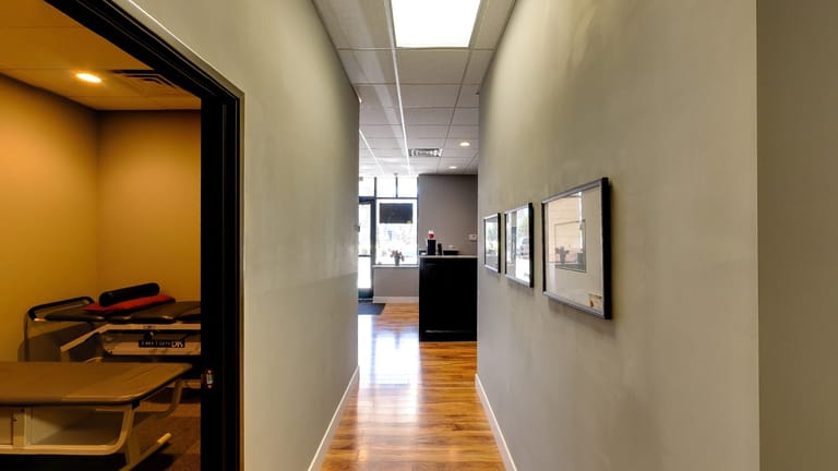 Higher Health Chiropractic & Rehabilitation atmosphere and seating