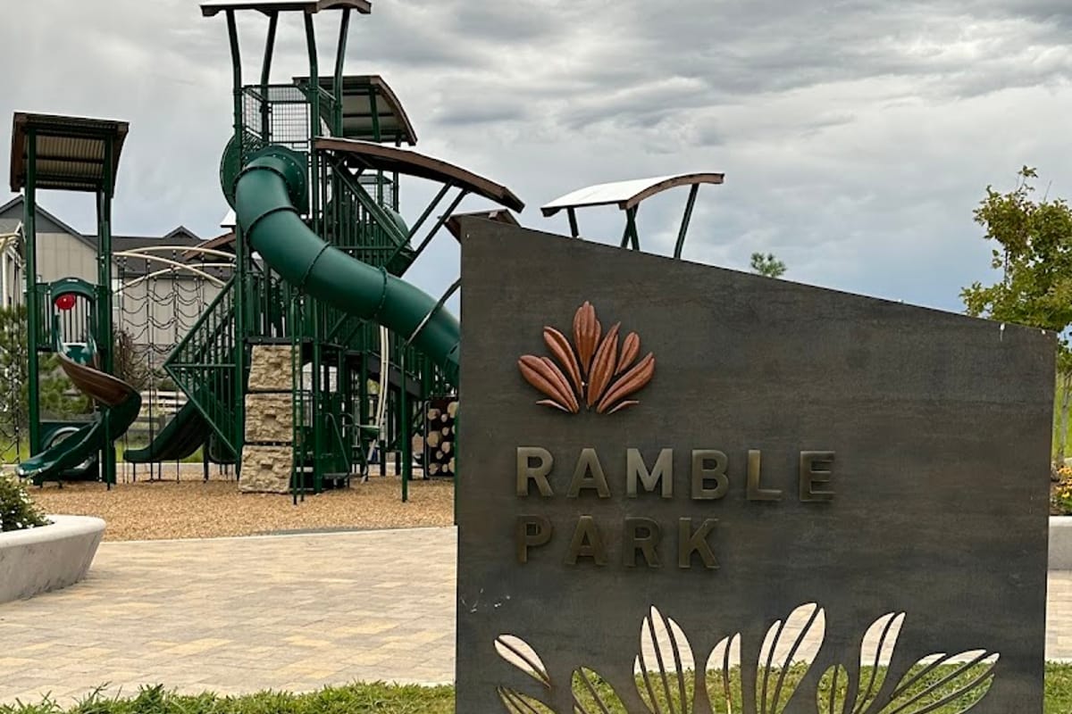 Ramble Park atmosphere and seating