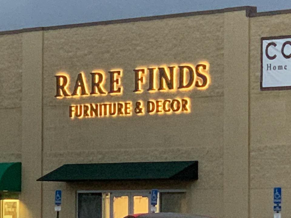 Rare Finds Warehouse - Highlands Ranch Furniture Store retail store in Highlands Ranch, Colorado