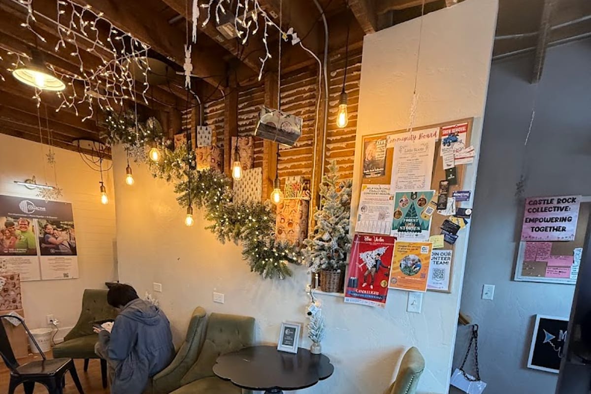 Castle Rock COLLECTIVE dining area