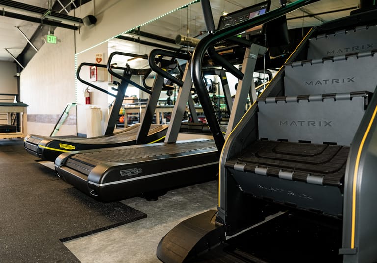 Twenty2 Fitness exterior entrance