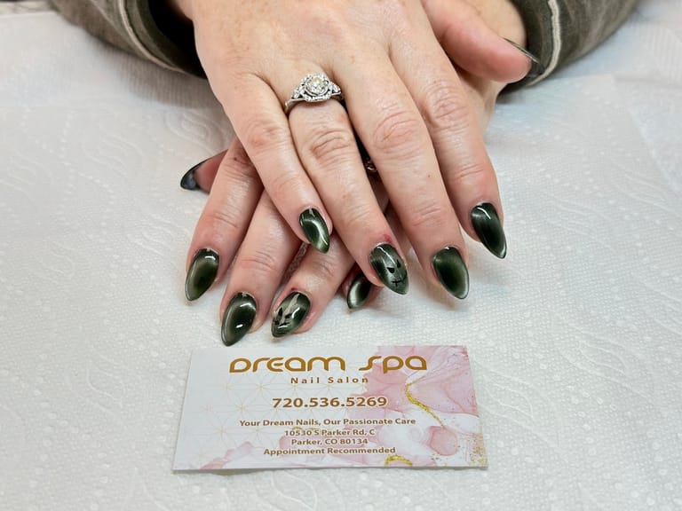 Interior view of Dream Spa Nails