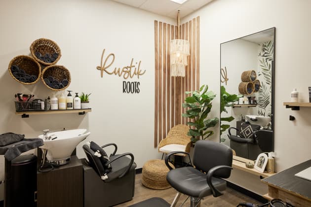 Sola Salons salon in Highlands Ranch, Colorado