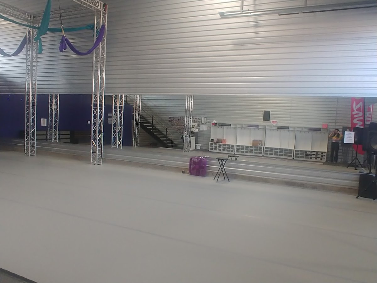 Zeal Dance Fitness Studio atmosphere and seating