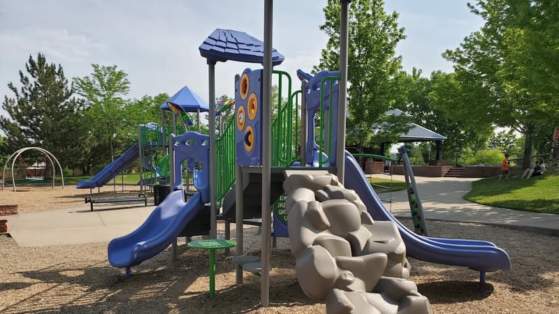 Summer Reset Flow with BODYBAR Pilates at Redstone Park