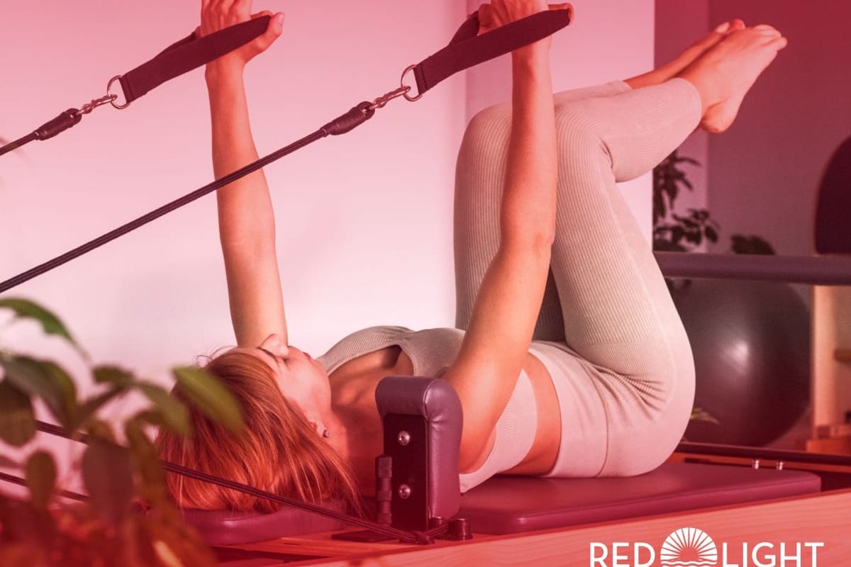 Red Light Method atmosphere and seating