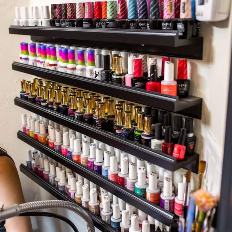 Dolce Vita Salons featured offerings