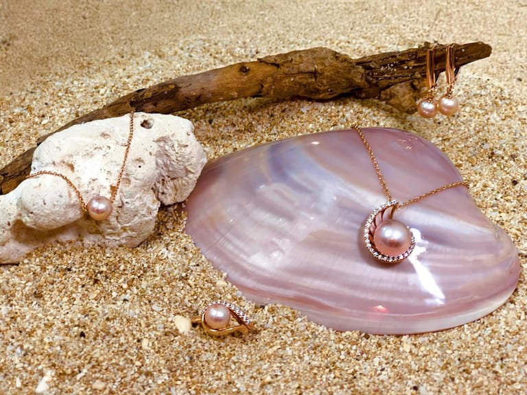 Na Hoku - Hawaii's Finest Jewelers Since 1924 featured offerings