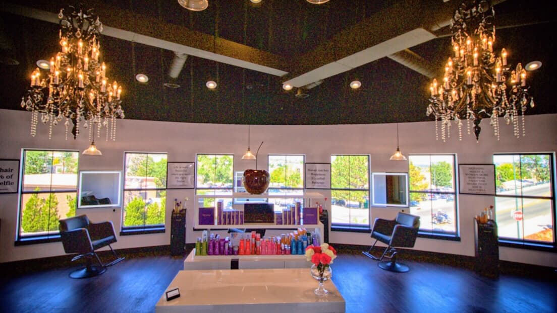 Loveboo Luxe Salon salon in Castle Rock, Colorado