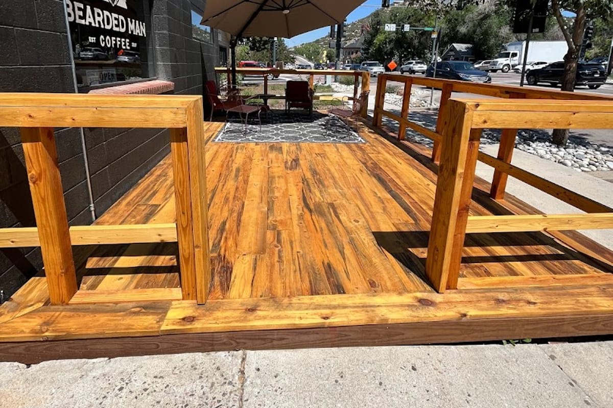 Bearded Man Coffee atmosphere and seating