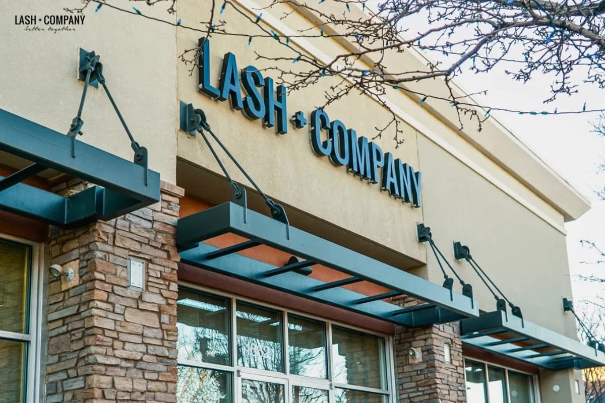 Lash and Company - Parker dining area