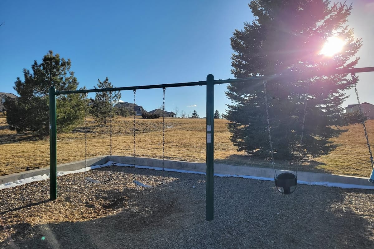 Horse Creek Park and Pool dining area