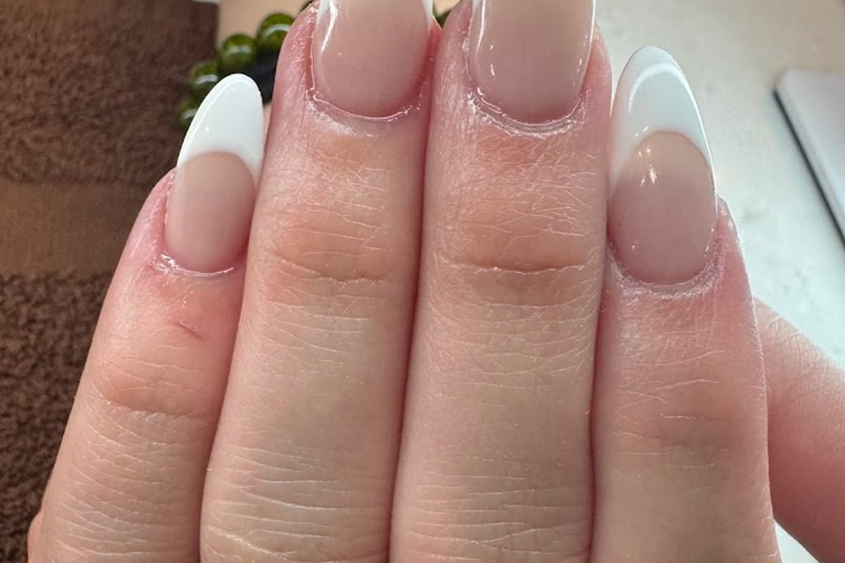 Luxury Nails and Spa exterior entrance