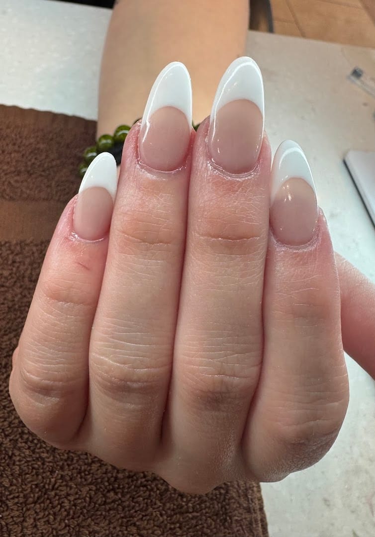 Luxury Nails and Spa exterior entrance