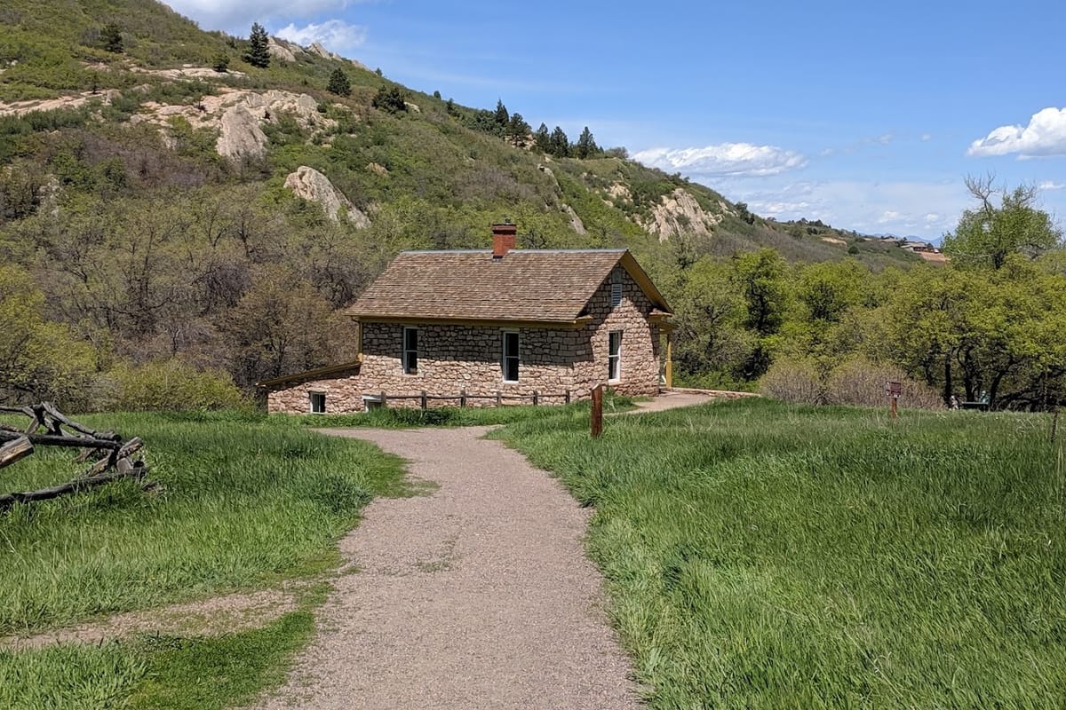 Roxborough State Park dining area