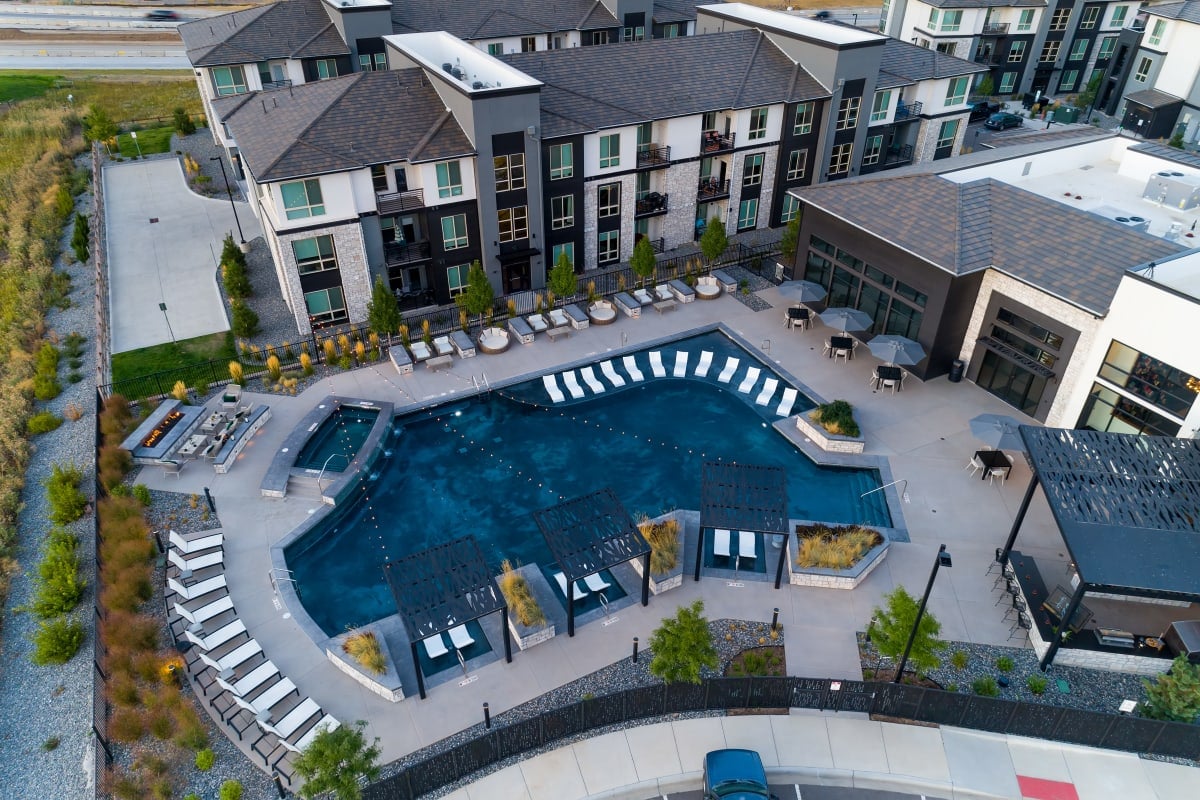 Solana Lucent Station featured offerings