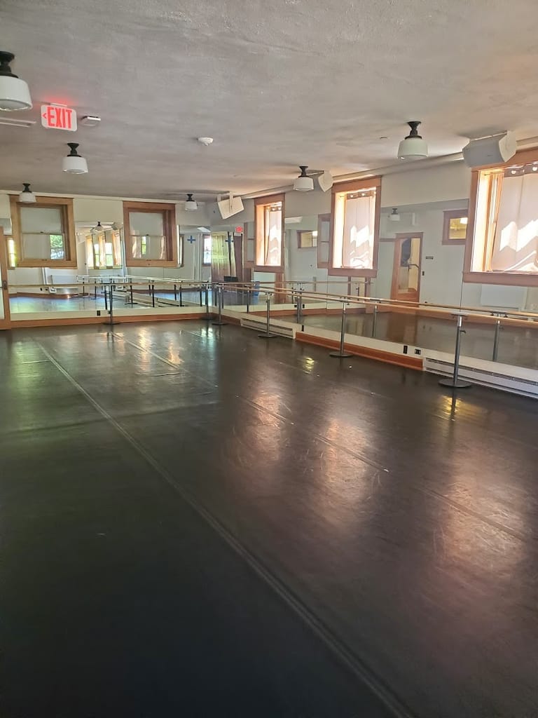 The Schoolhouse atmosphere and seating