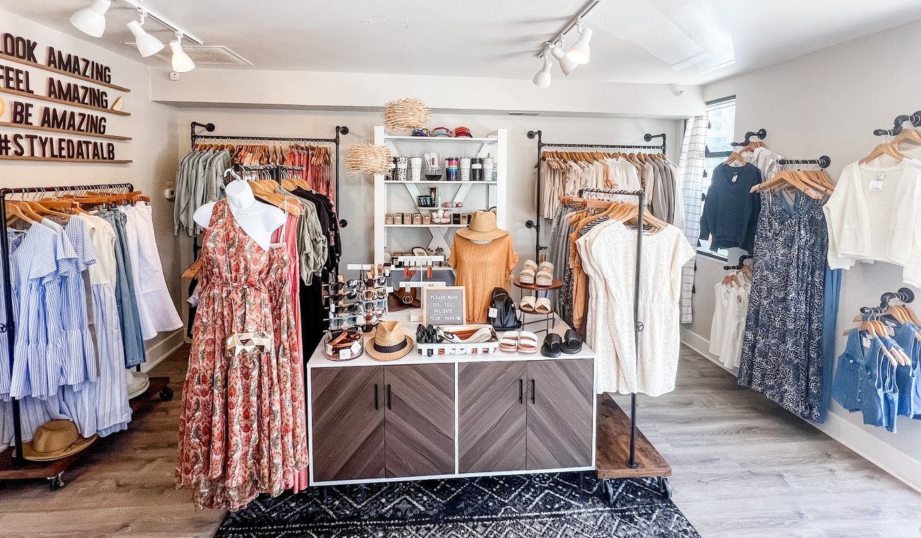 Amazing Lemons Boutique
