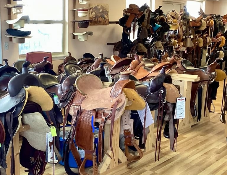 Rusty Spur Saddle Shop atmosphere and seating