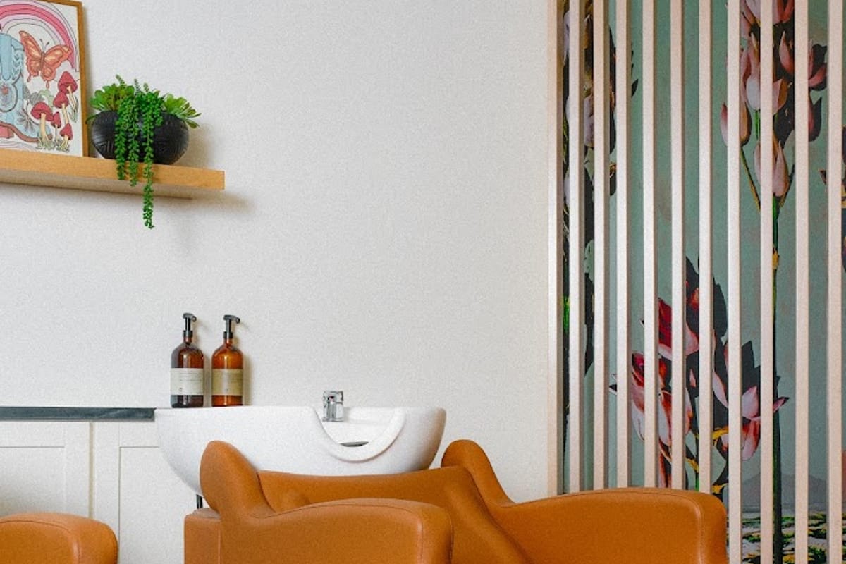 Kat Pro Studio dining area