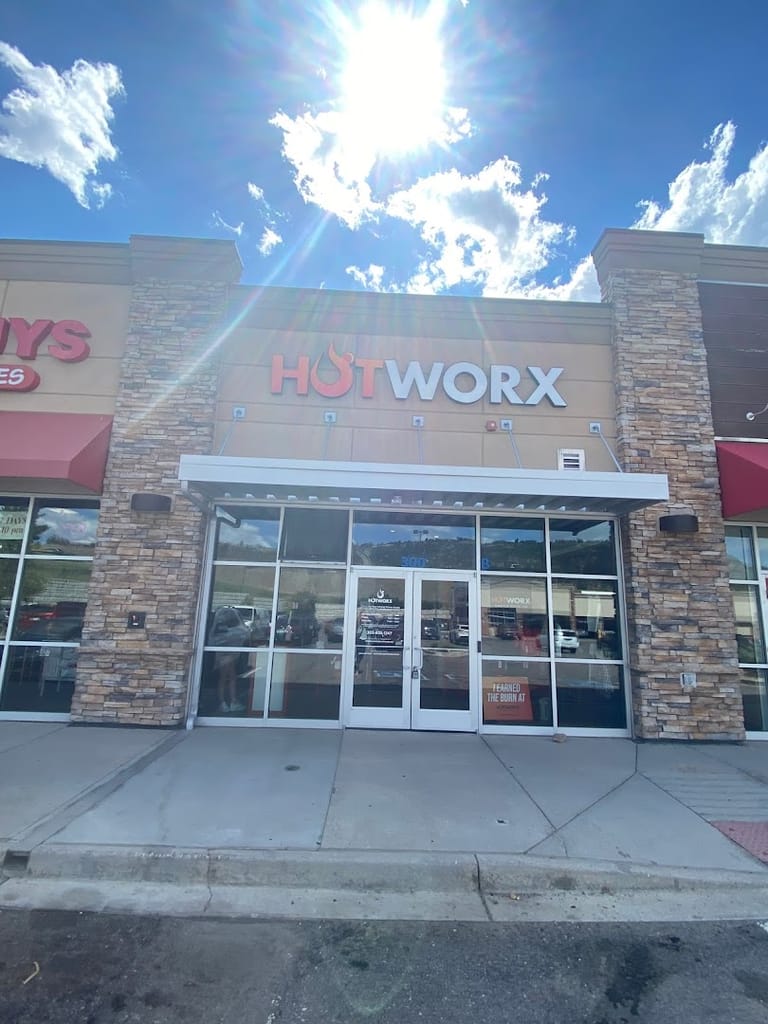 HOTWORX - Castle Rock dining area