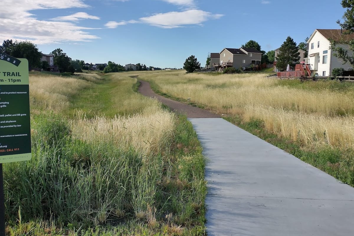Spring Gulch Park atmosphere and seating