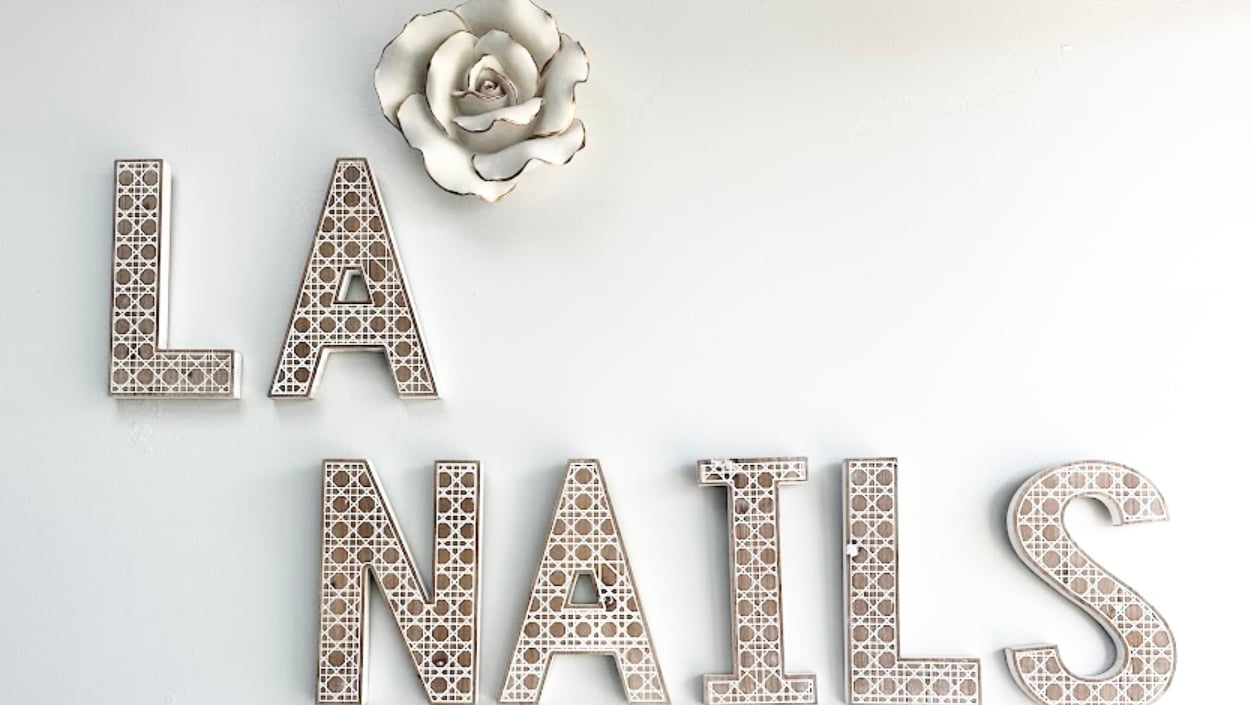 LA Nails and Spa