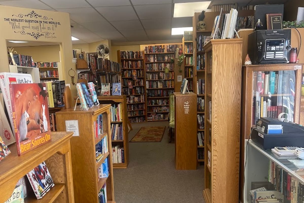 Interior view of Poor Richard's Book Shoppe