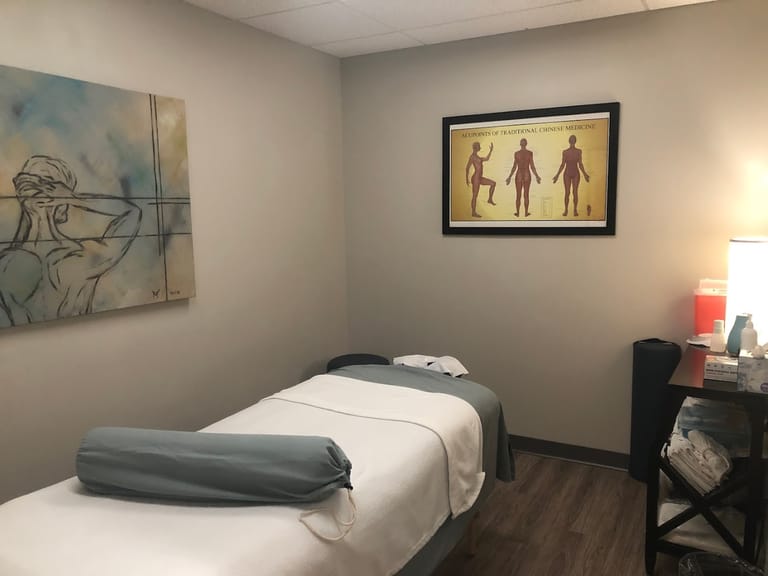 New Heights Chiropractic and Rehabilitation dining area