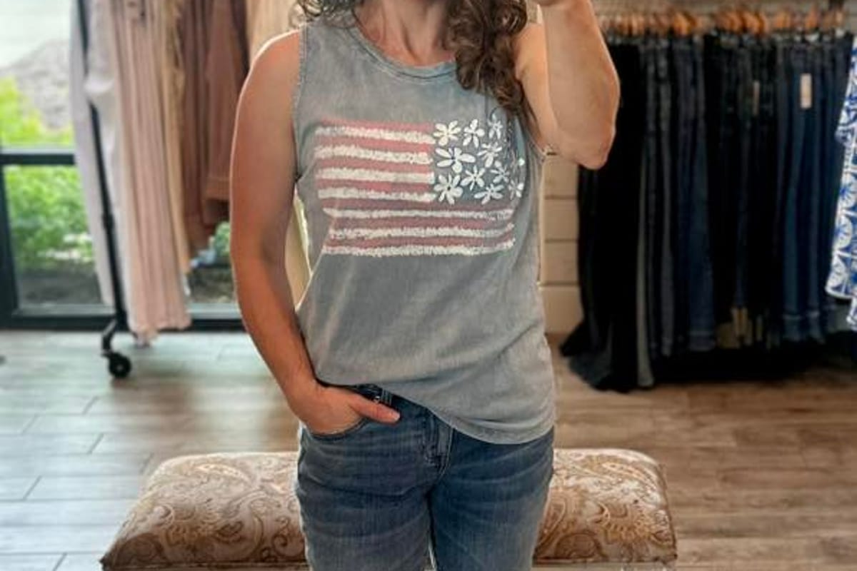 Mainstream Boutique - Castle Pines featured offerings