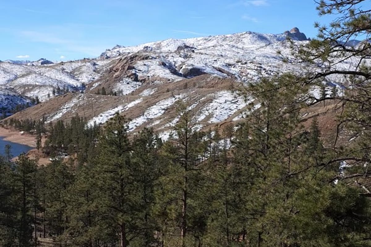 Interior view of Upper Cheesman Canyon Trailhead
