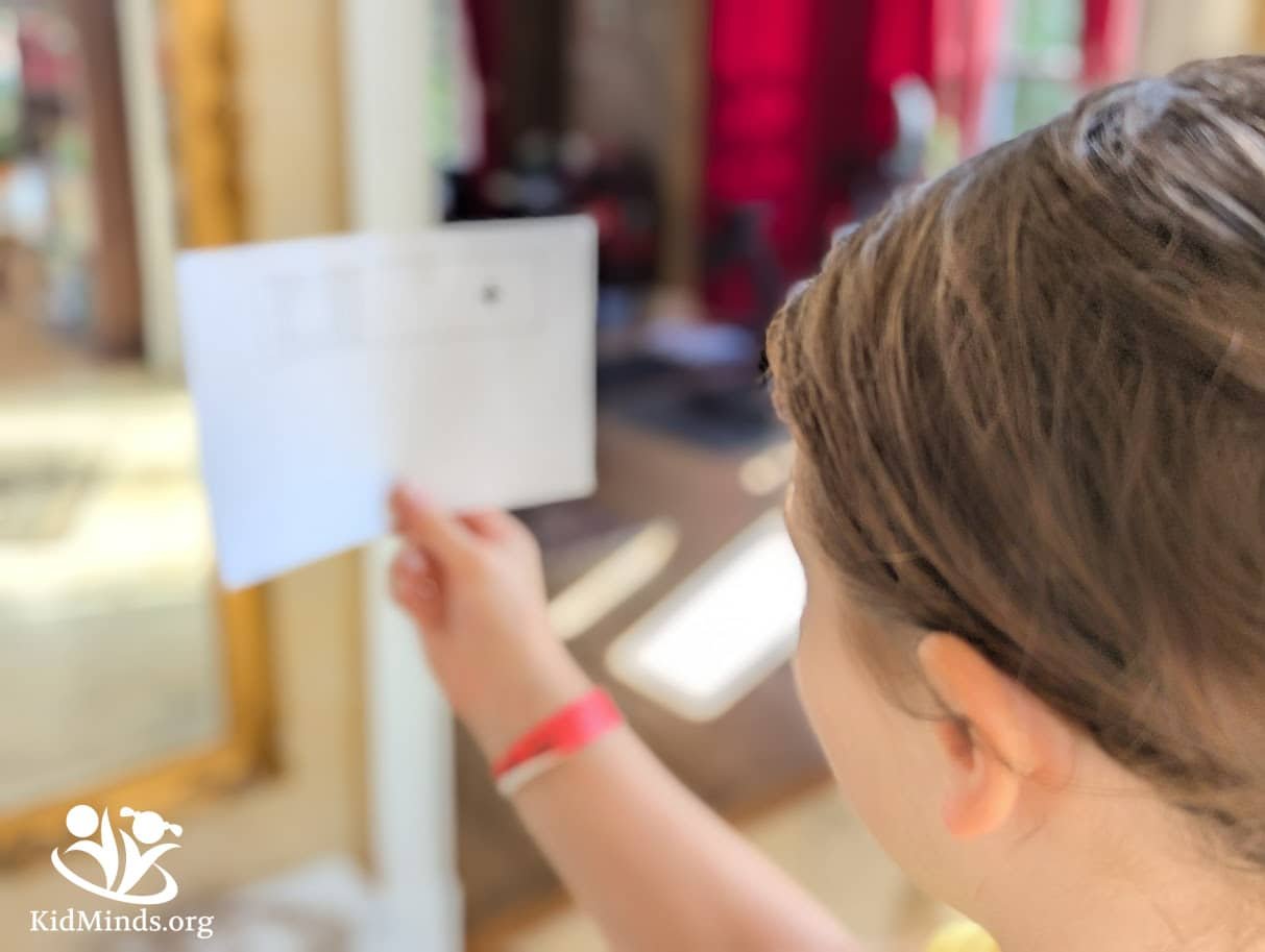 The Best &amp; Most Exciting Blind Spot Experiments | KidMinds