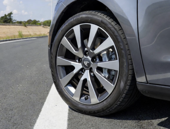 Vad är punkteringsfria däck och hur fungerar de?