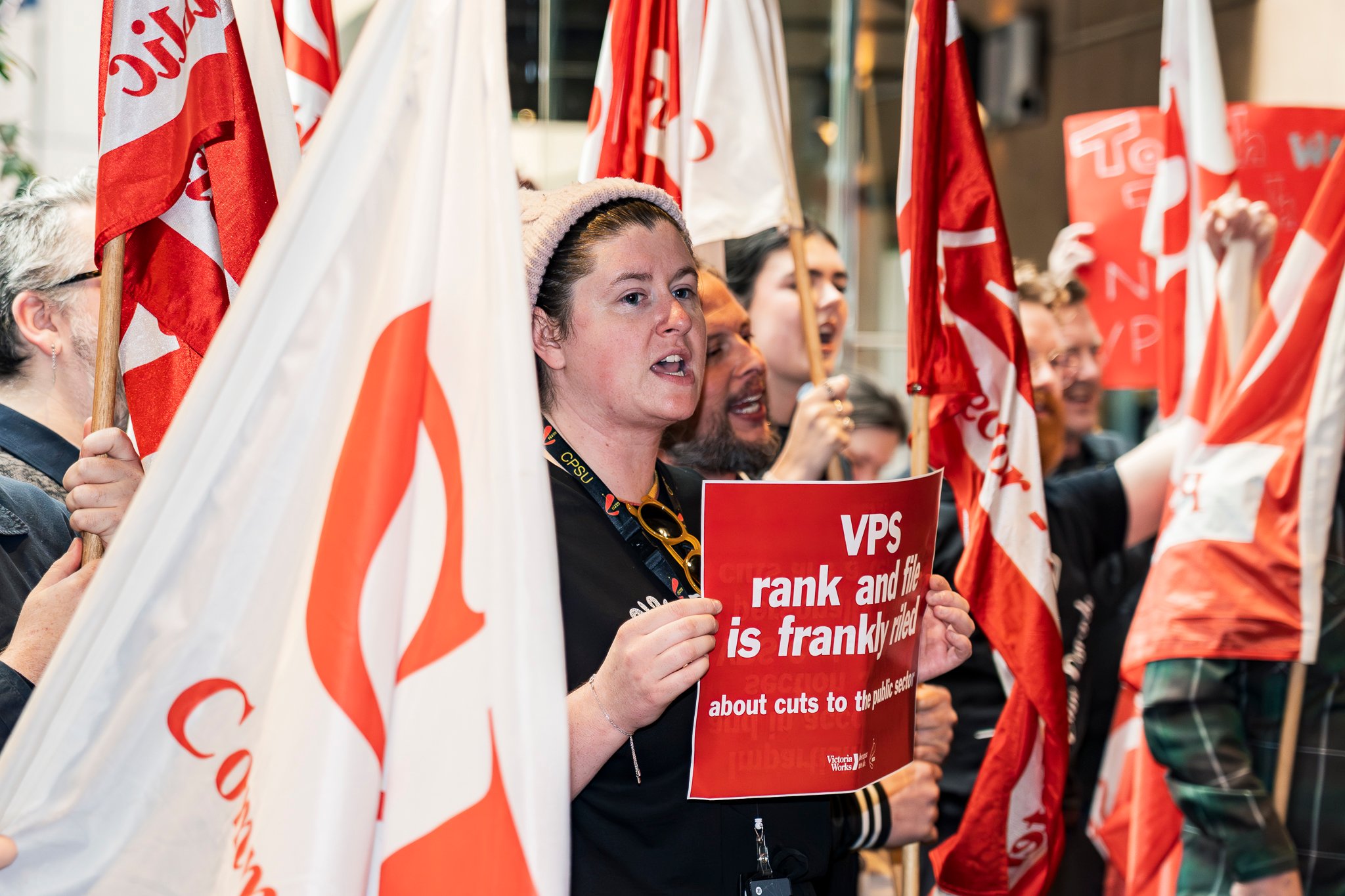 Victorian public service workers gatecrash Liberal fundraiser