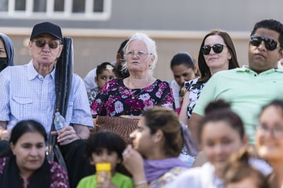 Crowds react to the performances at Pako Festa 2022