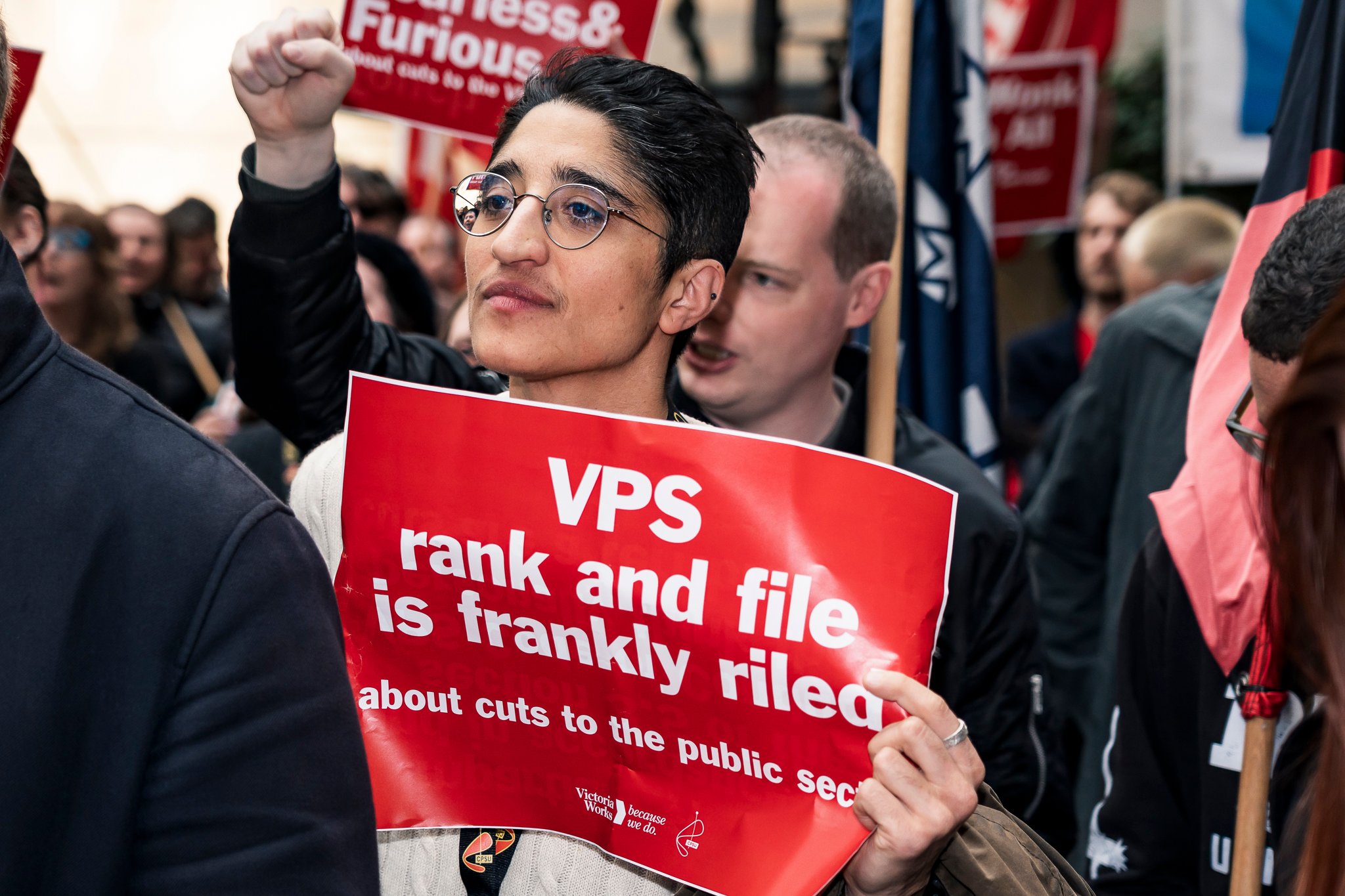 Victorian public service workers gatecrash Liberal fundraiser