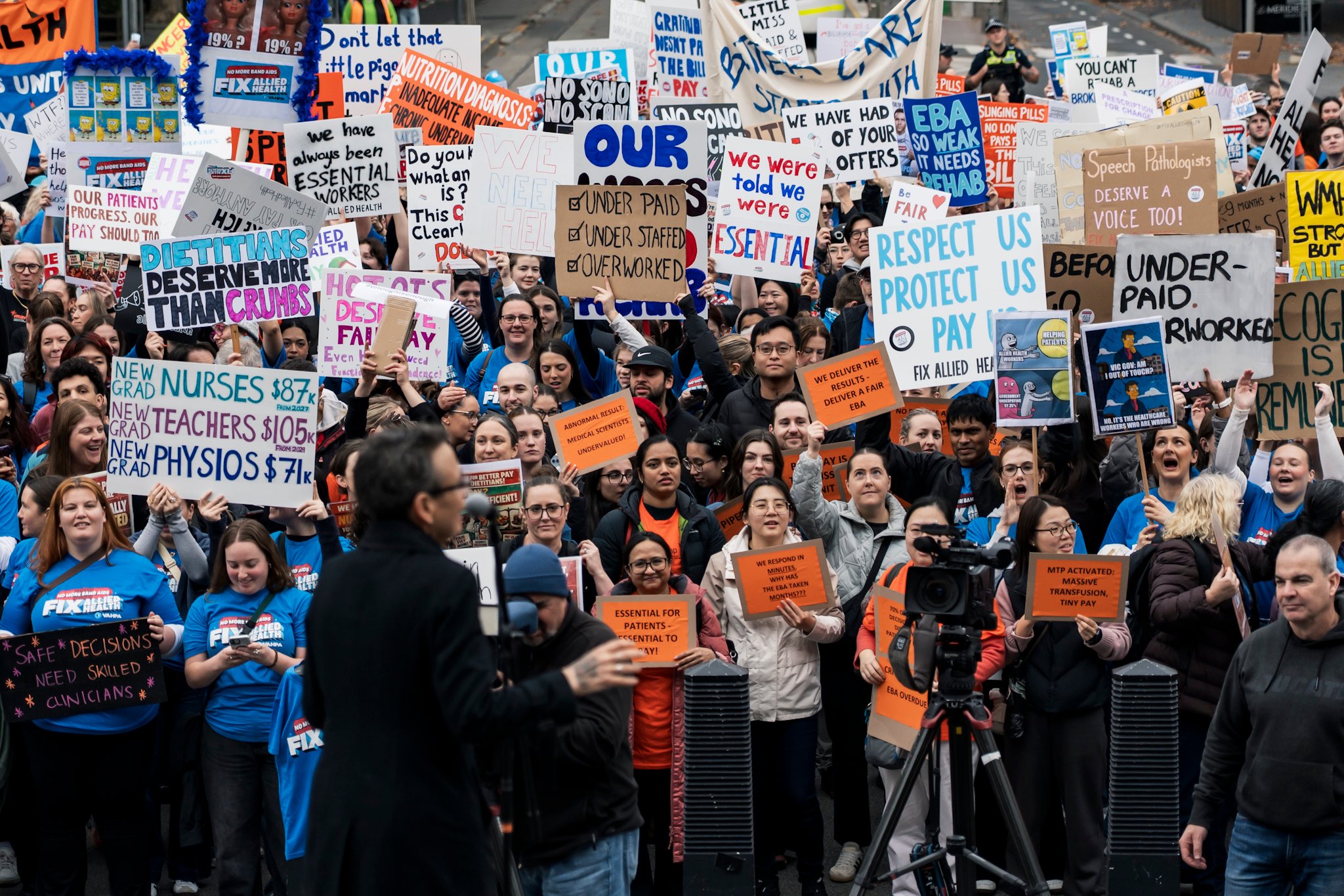 Allied Health and medical scientists strike