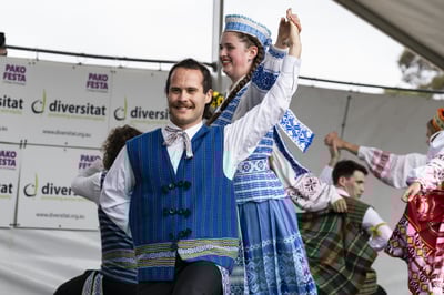 Linas-Geelong Lithuanian Dance Group