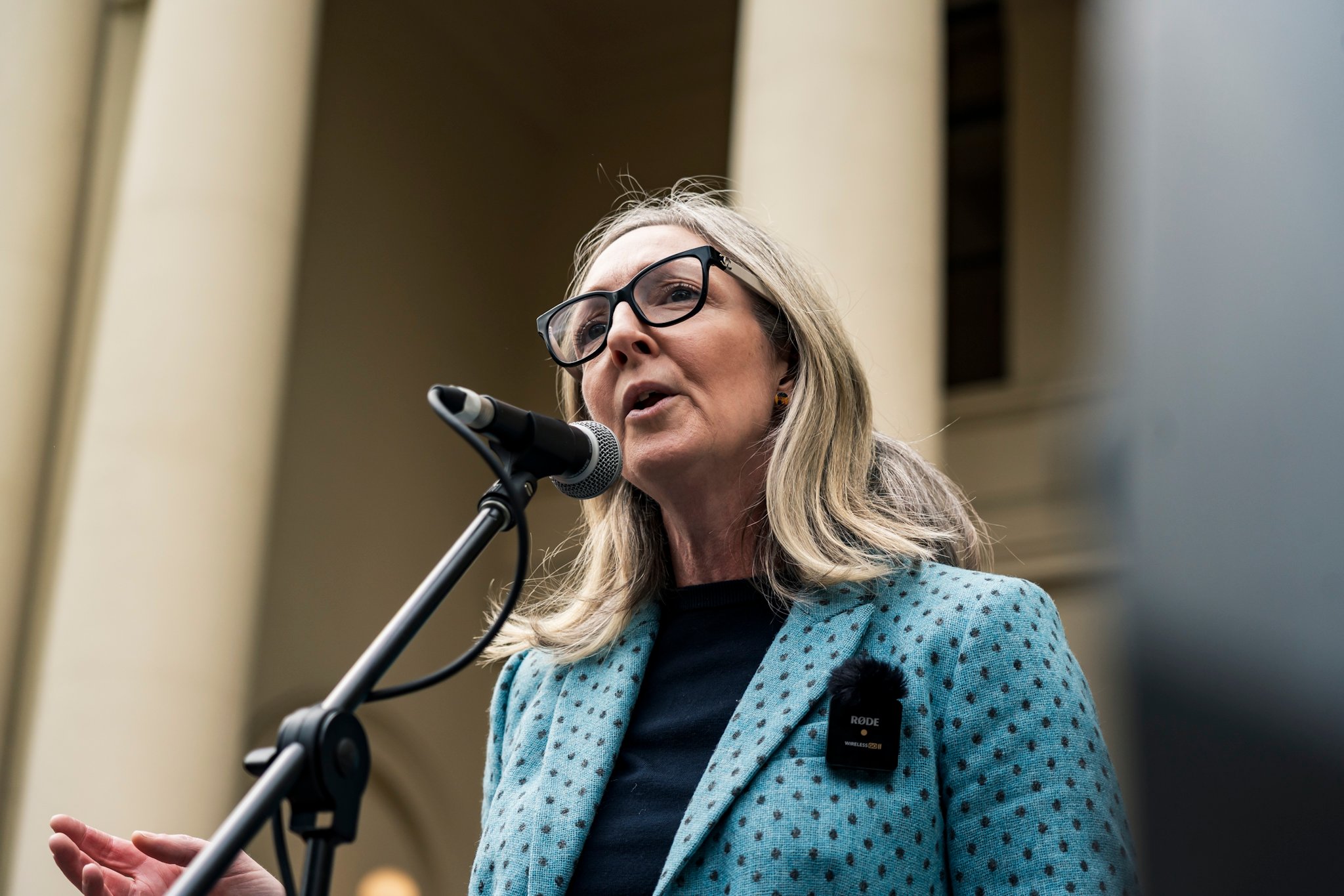 Federal Senator Lisa Darmanin speaks at the council workers' strike action