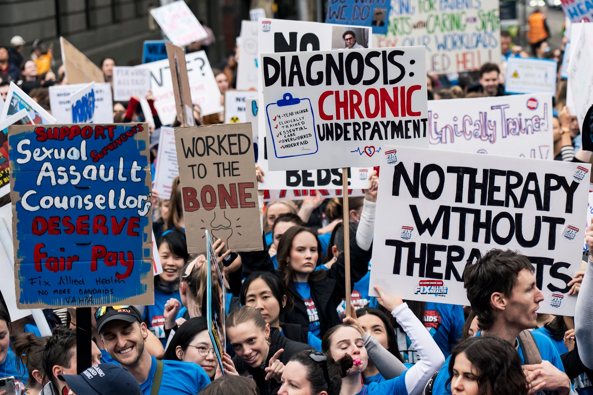 Allied Health and medical scientists strike