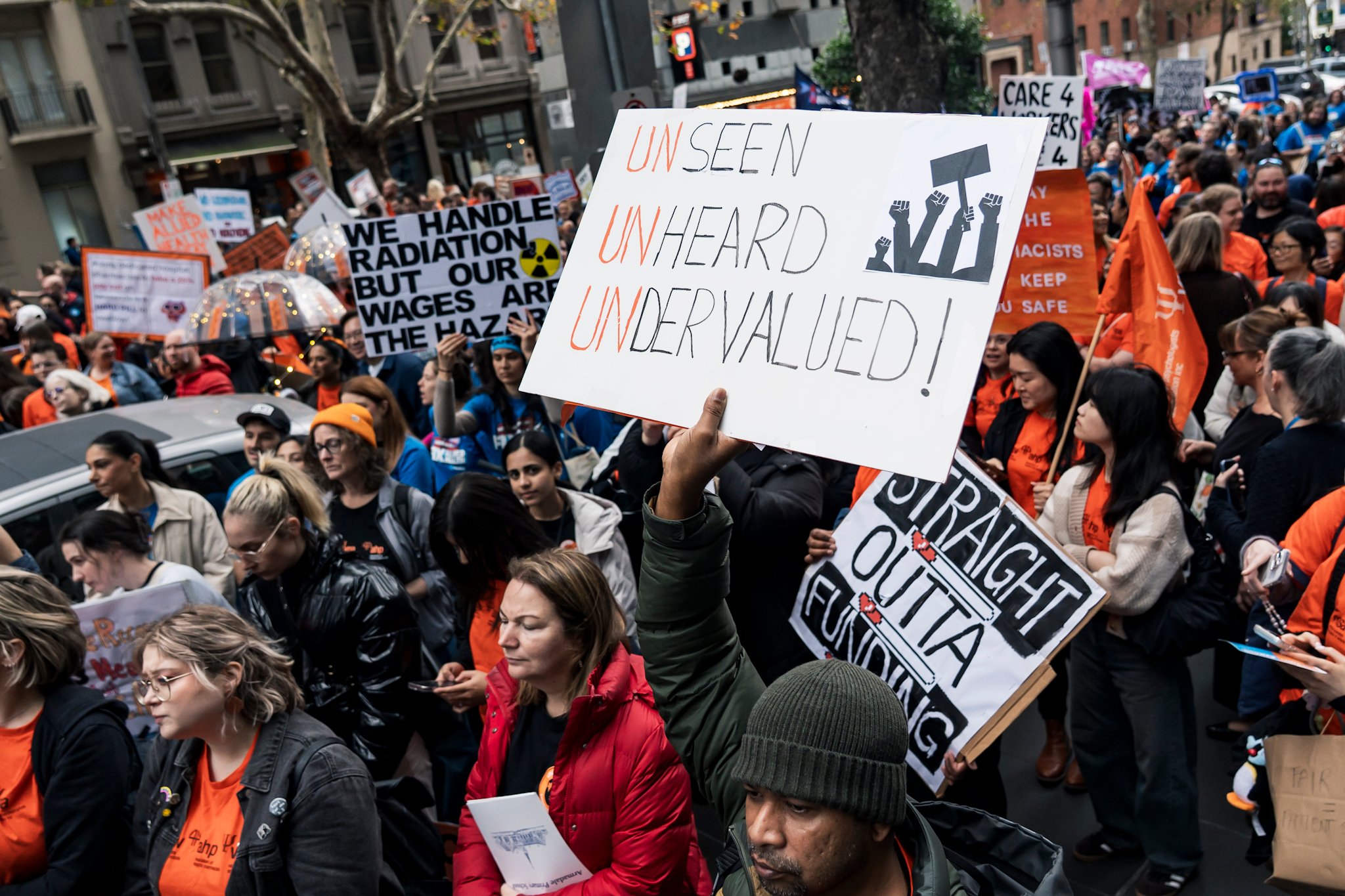 Allied Health and medical scientists strike