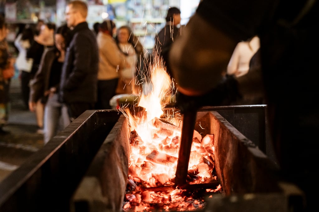 Hoy Pinoy at the Geelong City Night Market.