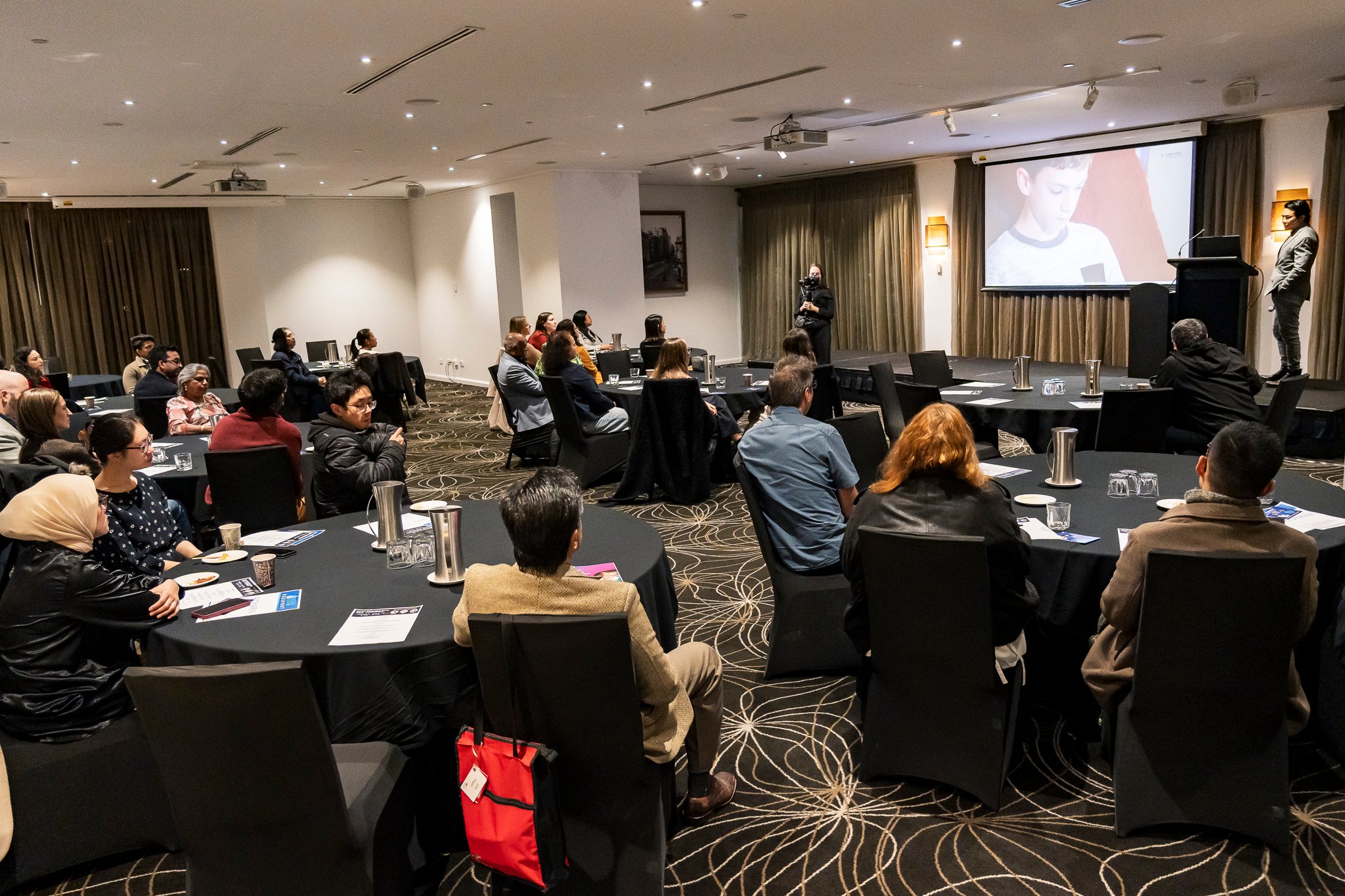 Human Growth Foundation, Melbourne pediatric bone symposium
