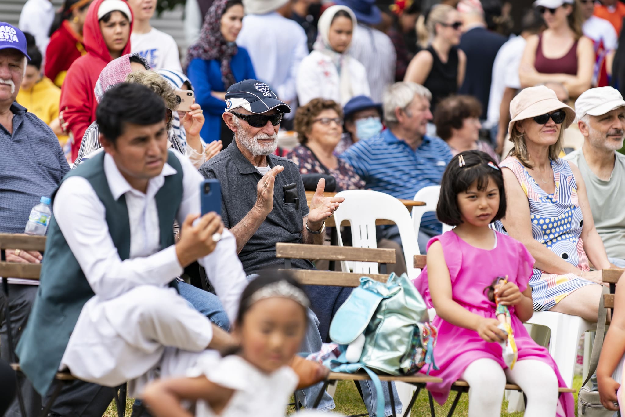 Crowds react to the performances at Pako Festa 2022