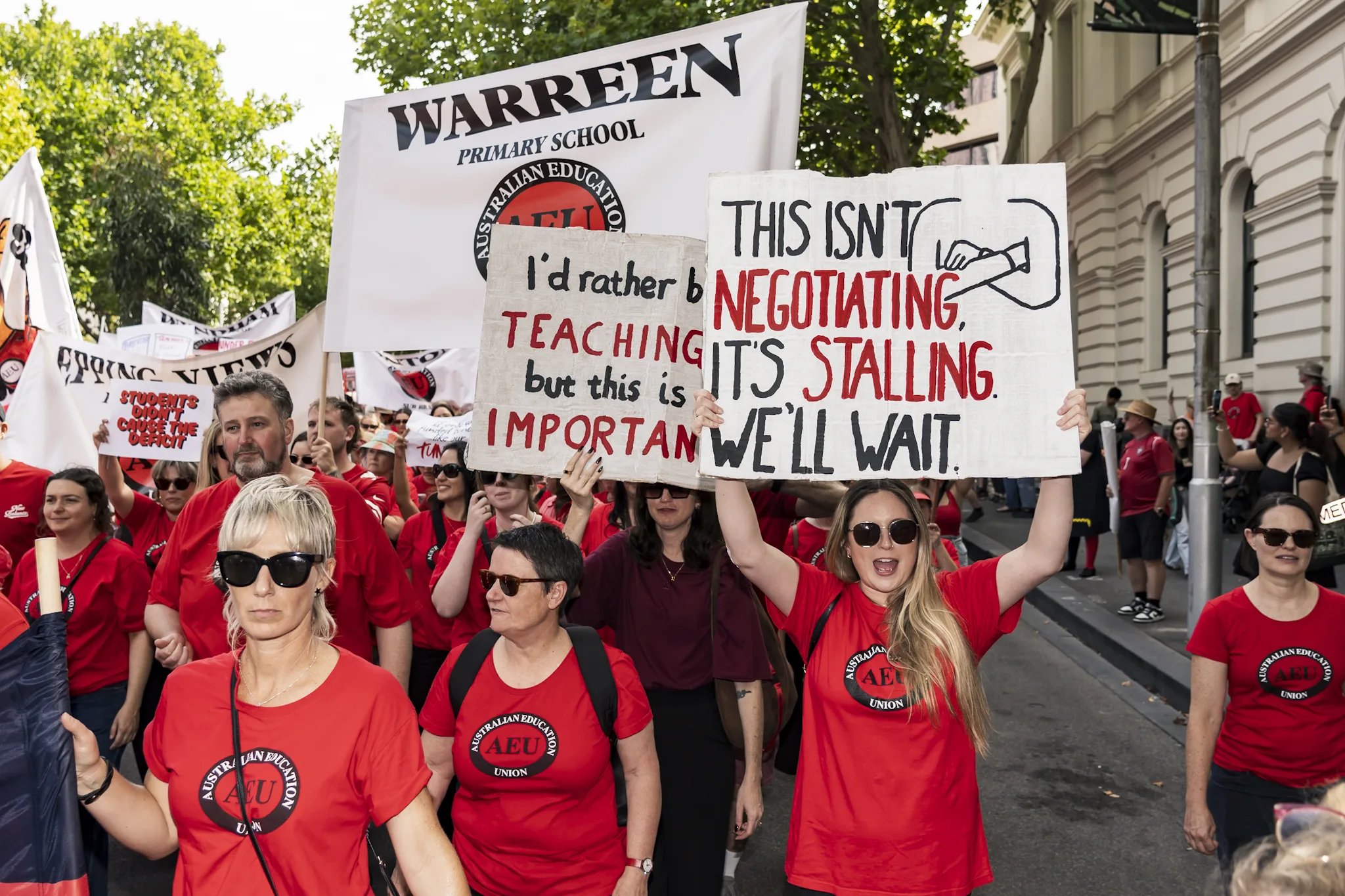 AEU Teachers and educators strike