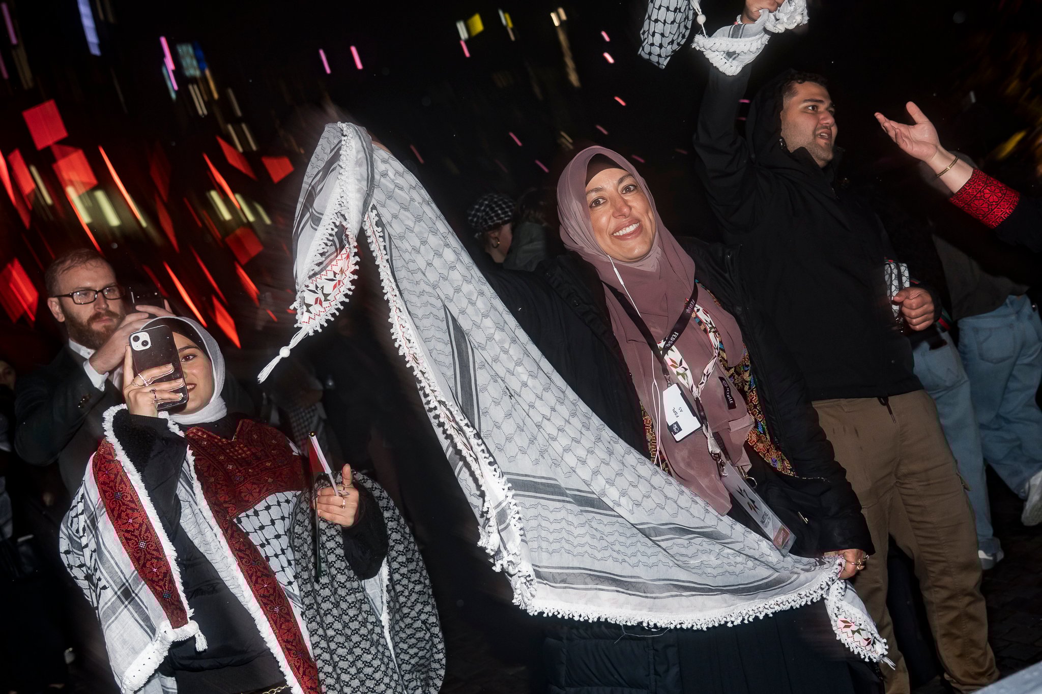 DJ Matab closes the event off as the crowd engages in dabke, both on the stage and in the audience.