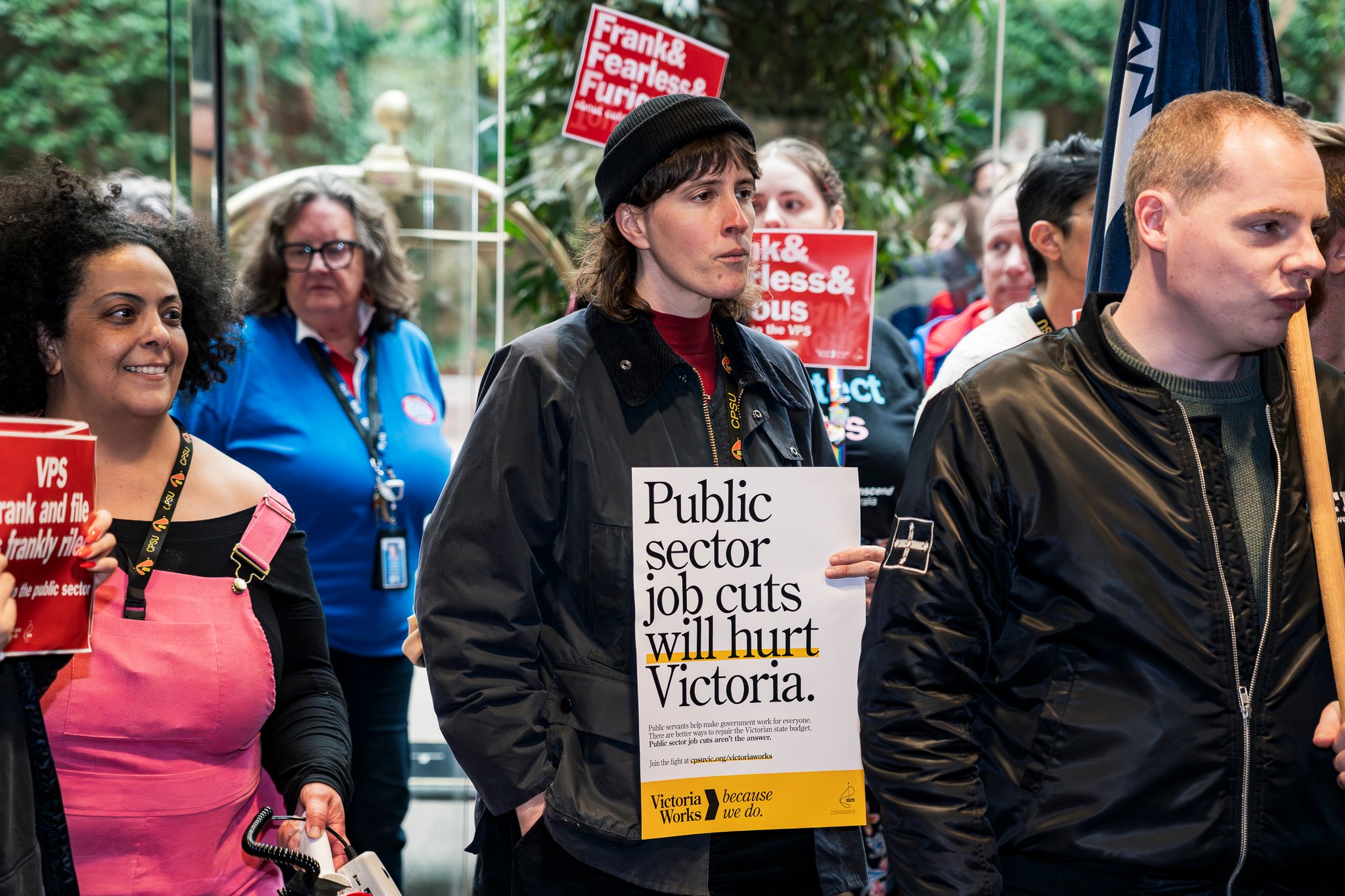 Victorian public service workers gatecrash Liberal fundraiser