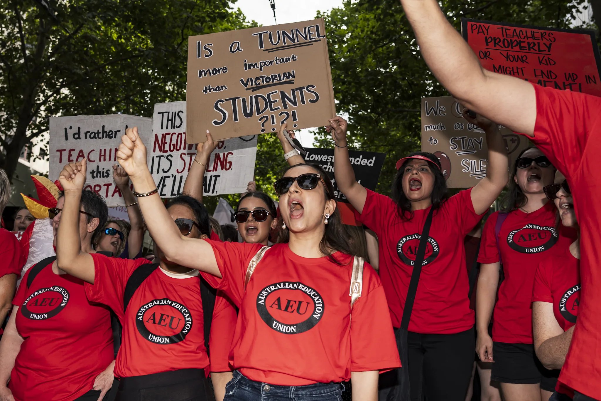 AEU Teachers and educators strike