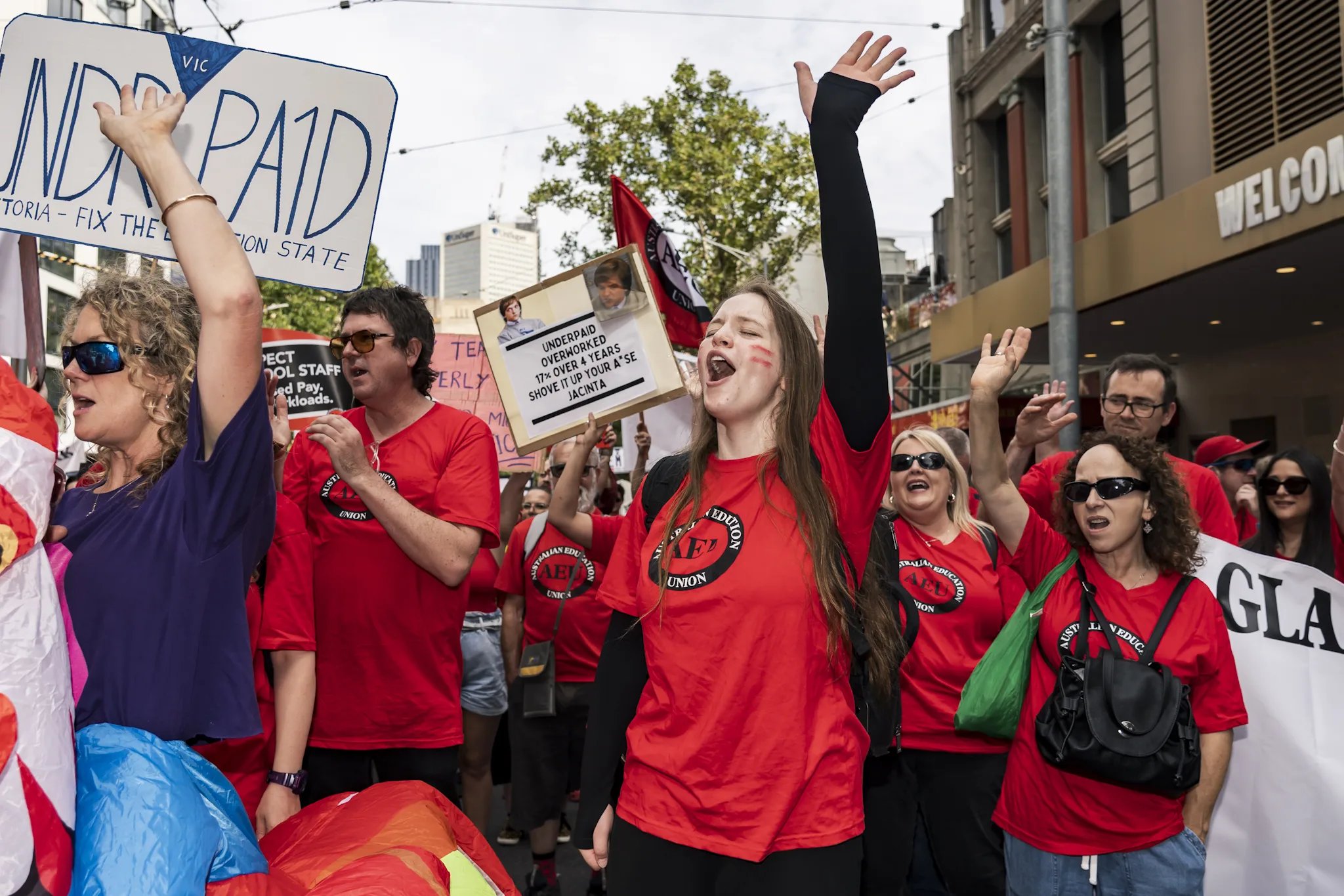 AEU Teachers and educators strike