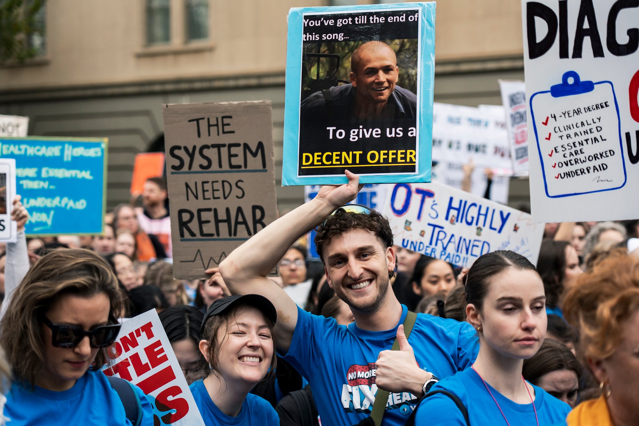 Allied Health and medical scientists strike